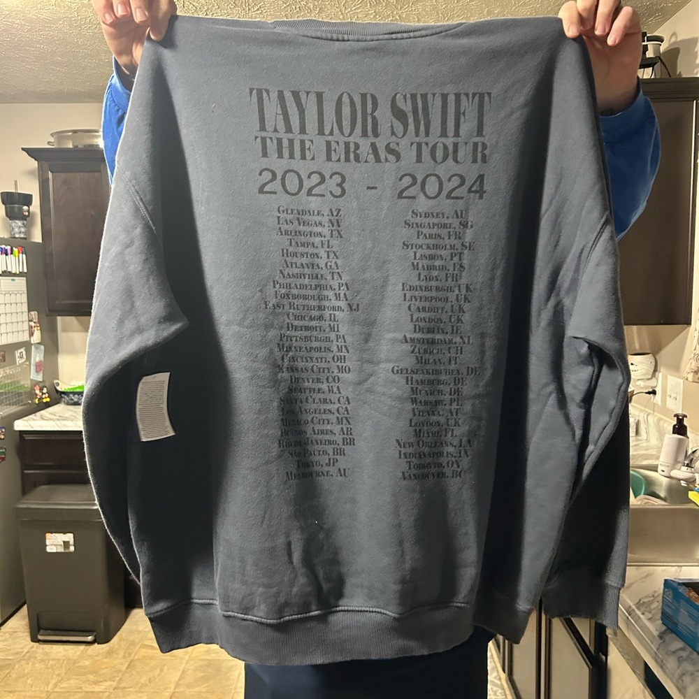 Taylor Swift concert exclusive blue crewneck